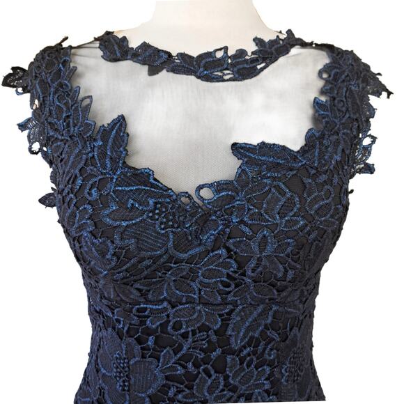 CACHE Floral Lace Sheath Dress Size 4 Black Metallic Blue Mesh Cocktail Party - Picture 5 of 9